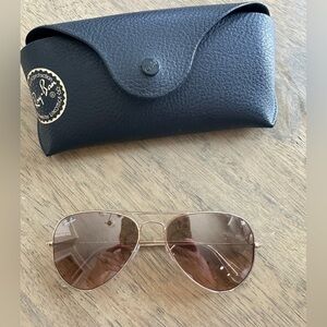 Ray-Ban Gold Aviator Sunglasses